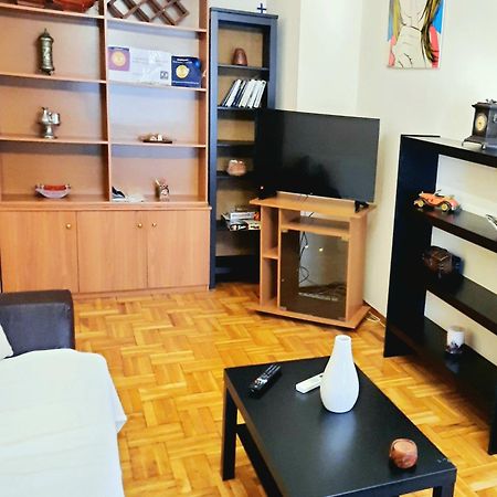 Cozy And Bright Apartment In The Heart Of The City Salonic Exterior foto